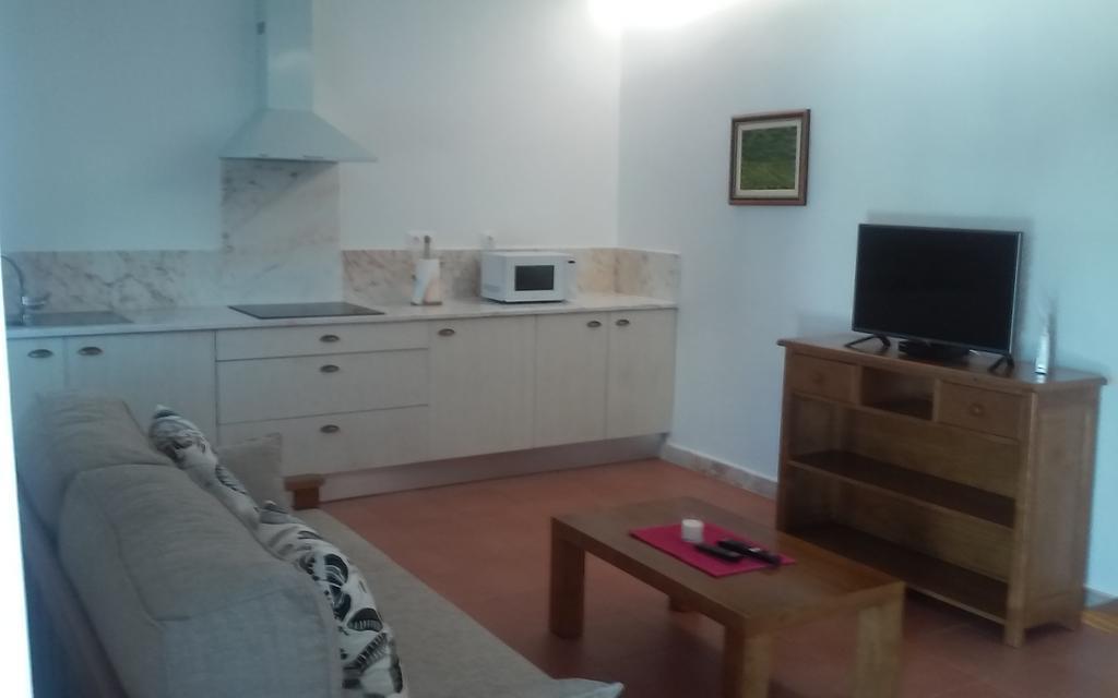 Апартаменты Casas Antigas Da Torre Torre de Coelheiros Экстерьер фото